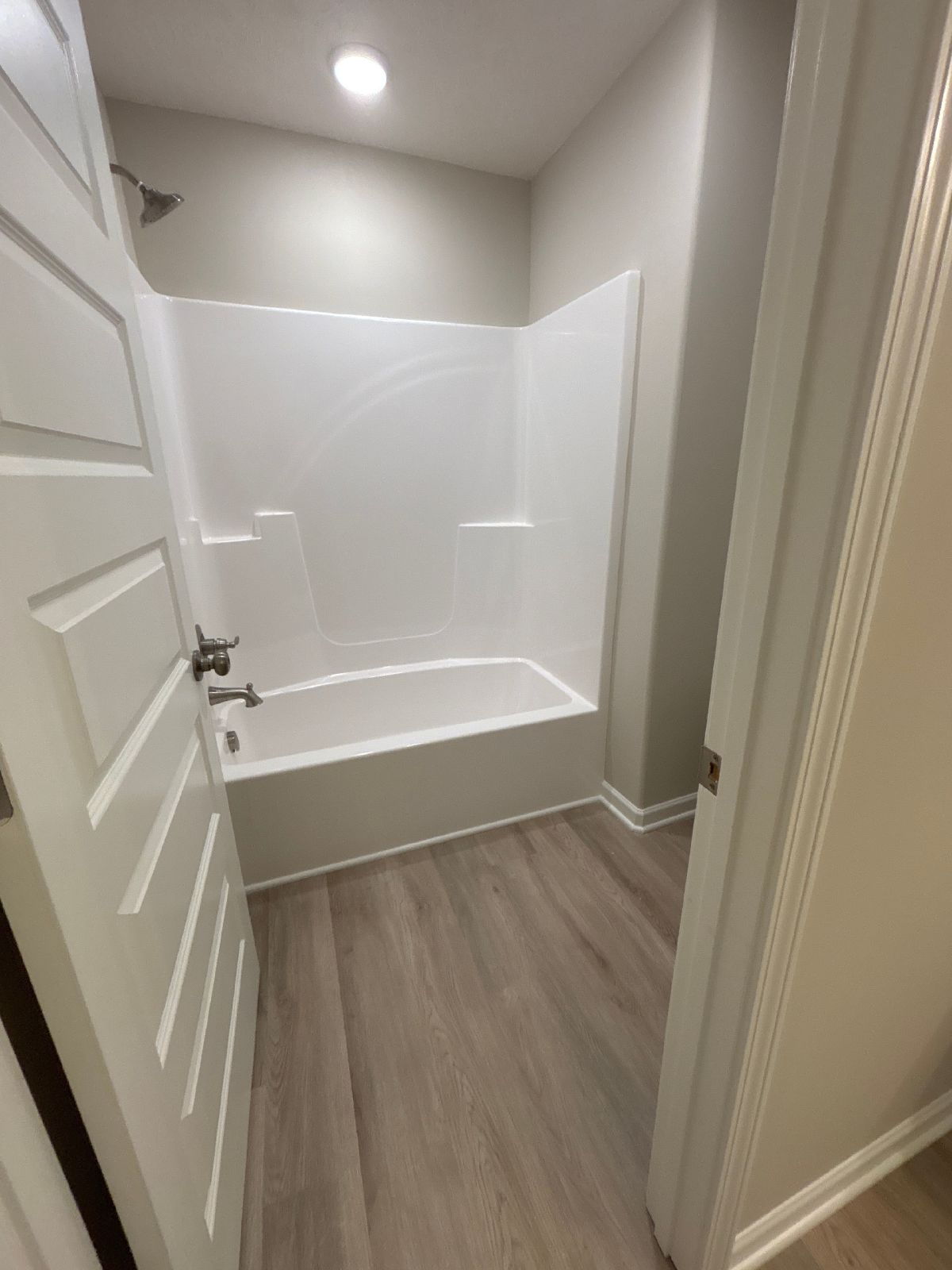 BRAND NEW 4 Bed 3 Bath Townhome Near The Heart Of Shelbyville! property image