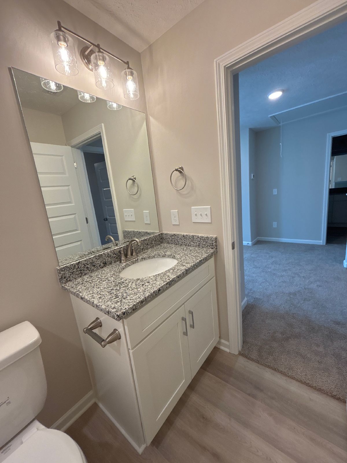 BRAND NEW 4 Bed 3 Bath Townhome Near The Heart Of Shelbyville! property image