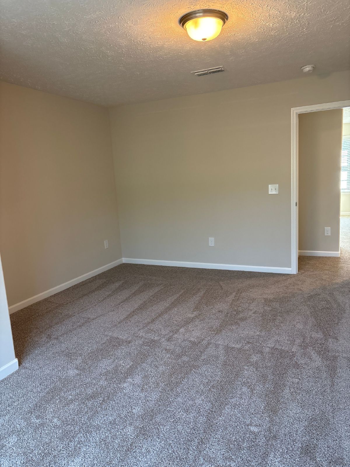 BRAND NEW 4 Bed 3 Bath Townhome Near The Heart Of Shelbyville! property image