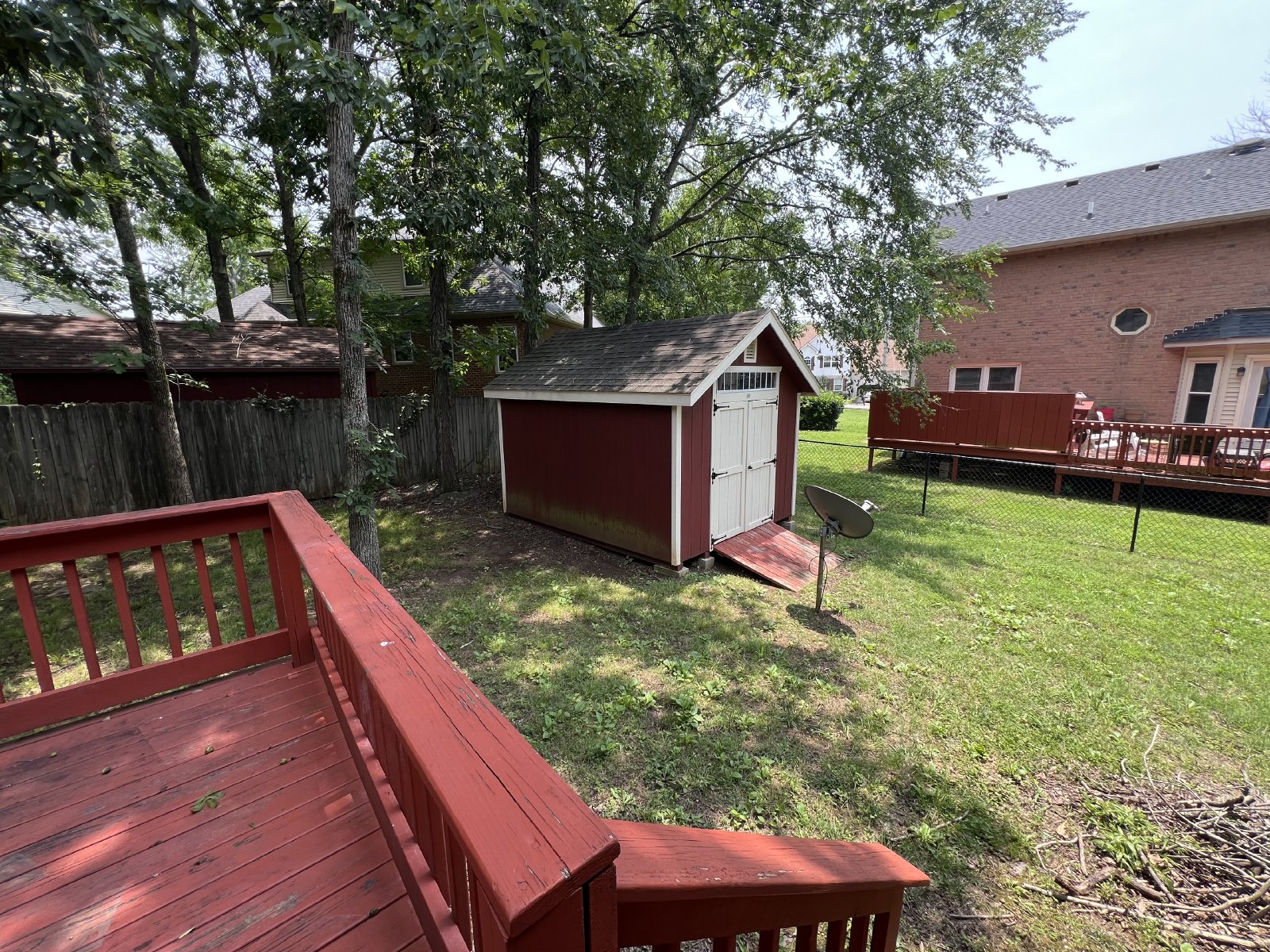 Smyrna Brick 4 bedrooms Available Now! Primary Bedroom Downstairs property image