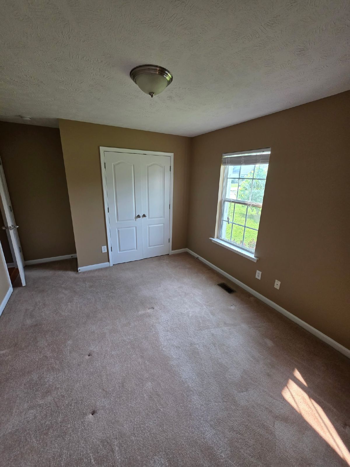 Charming 3/2 Home for Rent in Christiana, TN! property image