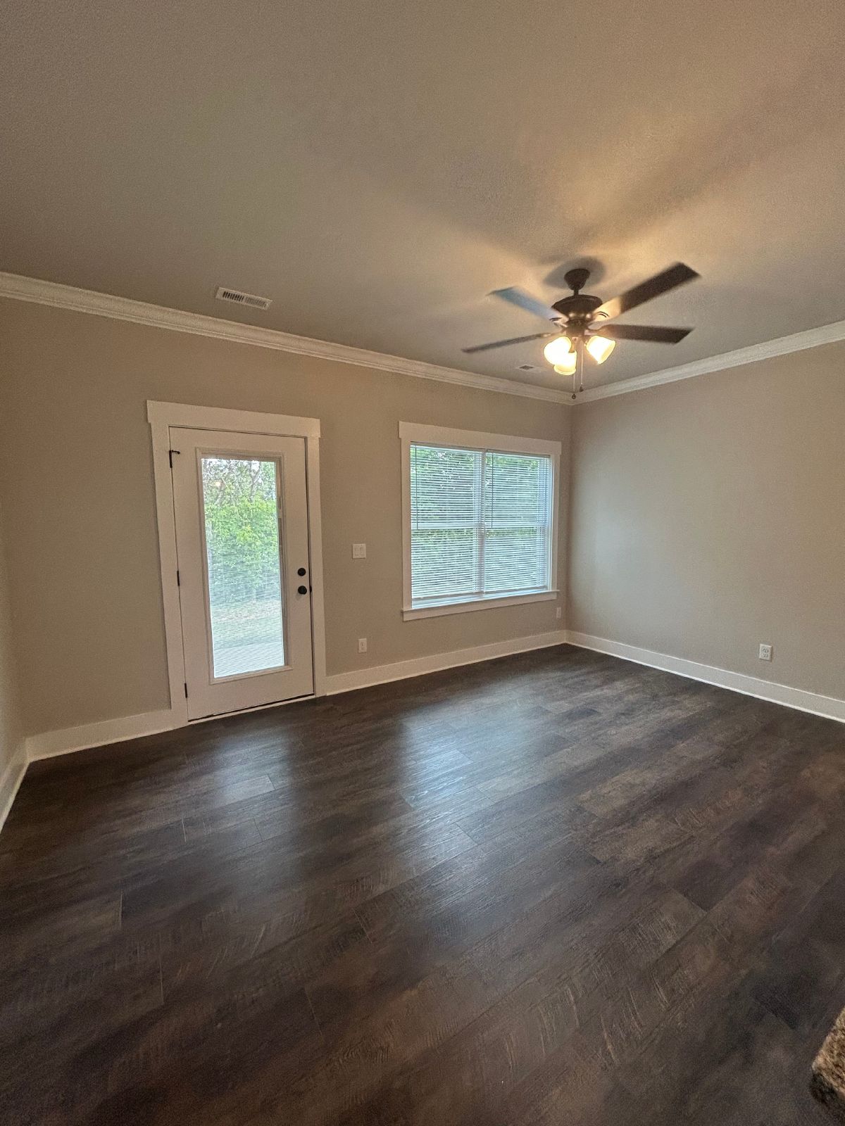 *BRAND NEW* 2 Beds, 2 Baths, 1 Car Garage property image