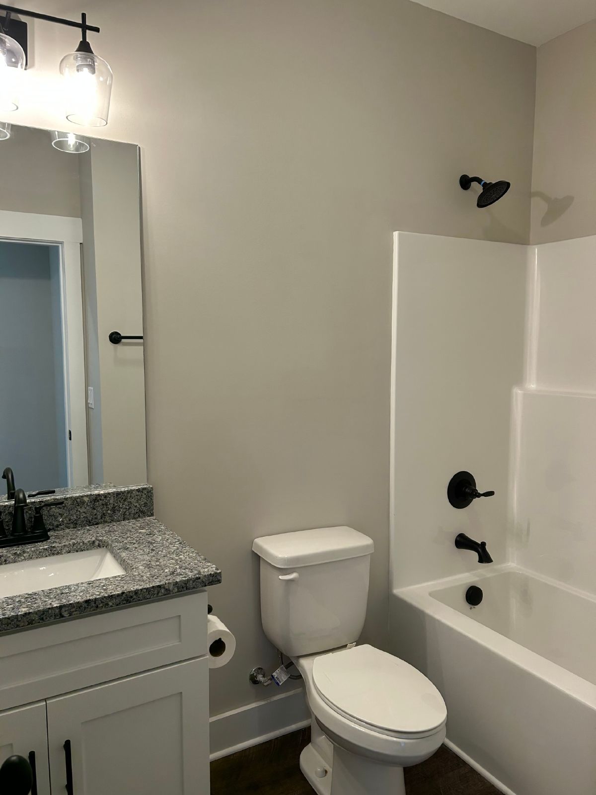 *BRAND NEW* 2 Beds, 2 Baths, 1 Car Garage property image