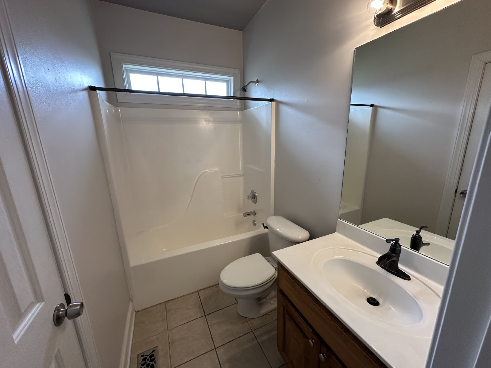 Charming 3 Bed 2 Bath Home In Murfreesboro property image