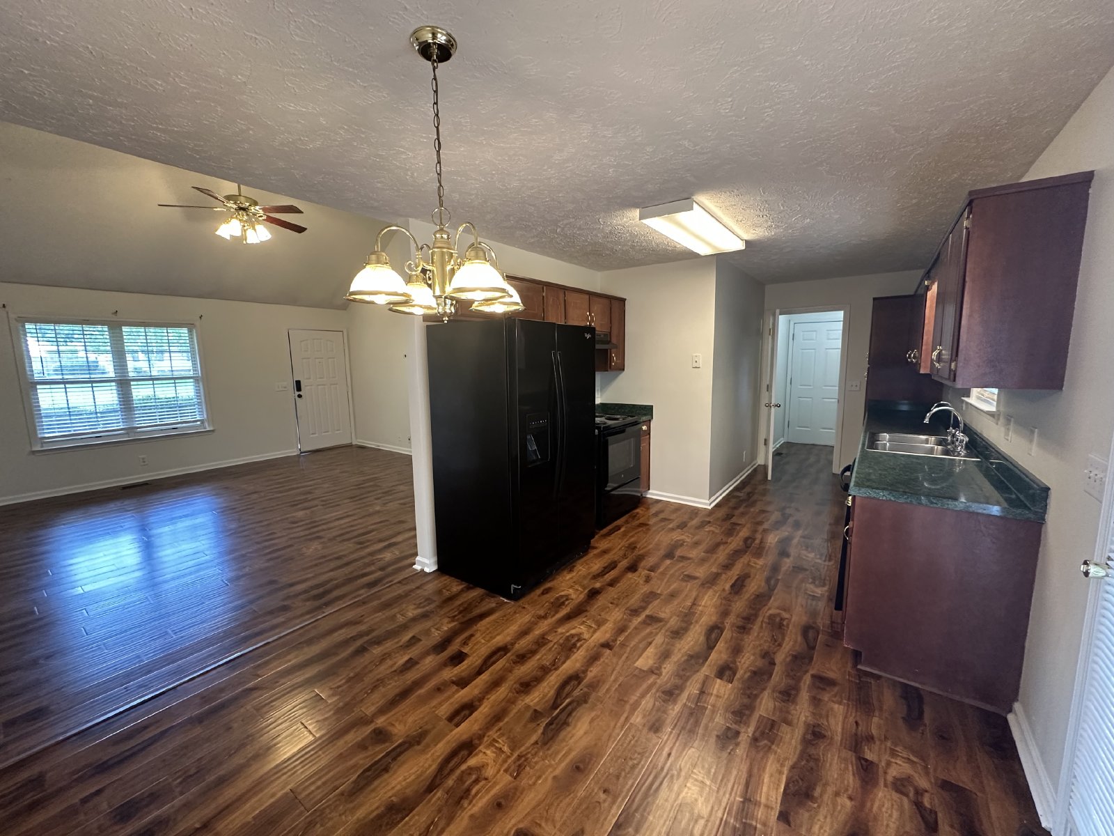 Charming 3 Bed 2 Bath Home In Murfreesboro property image