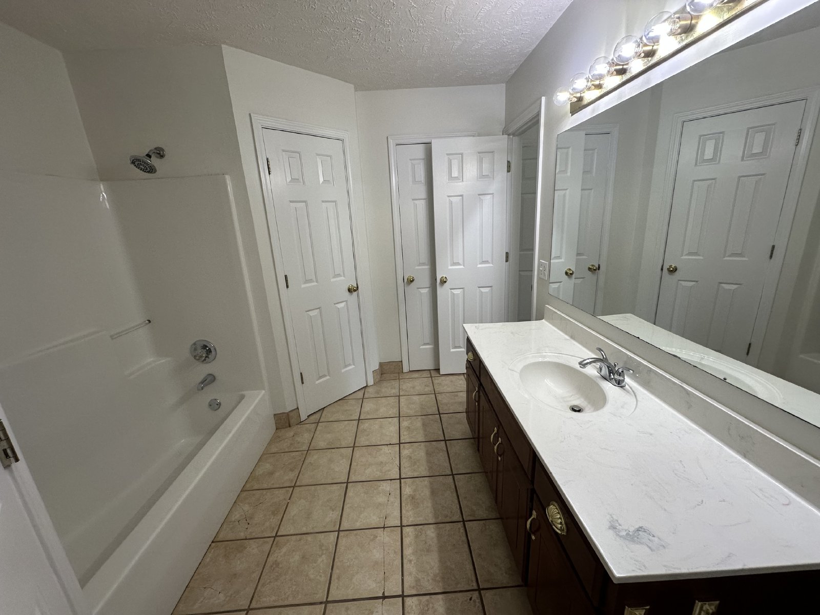 Charming 3 Bed 2 Bath Home In Murfreesboro property image