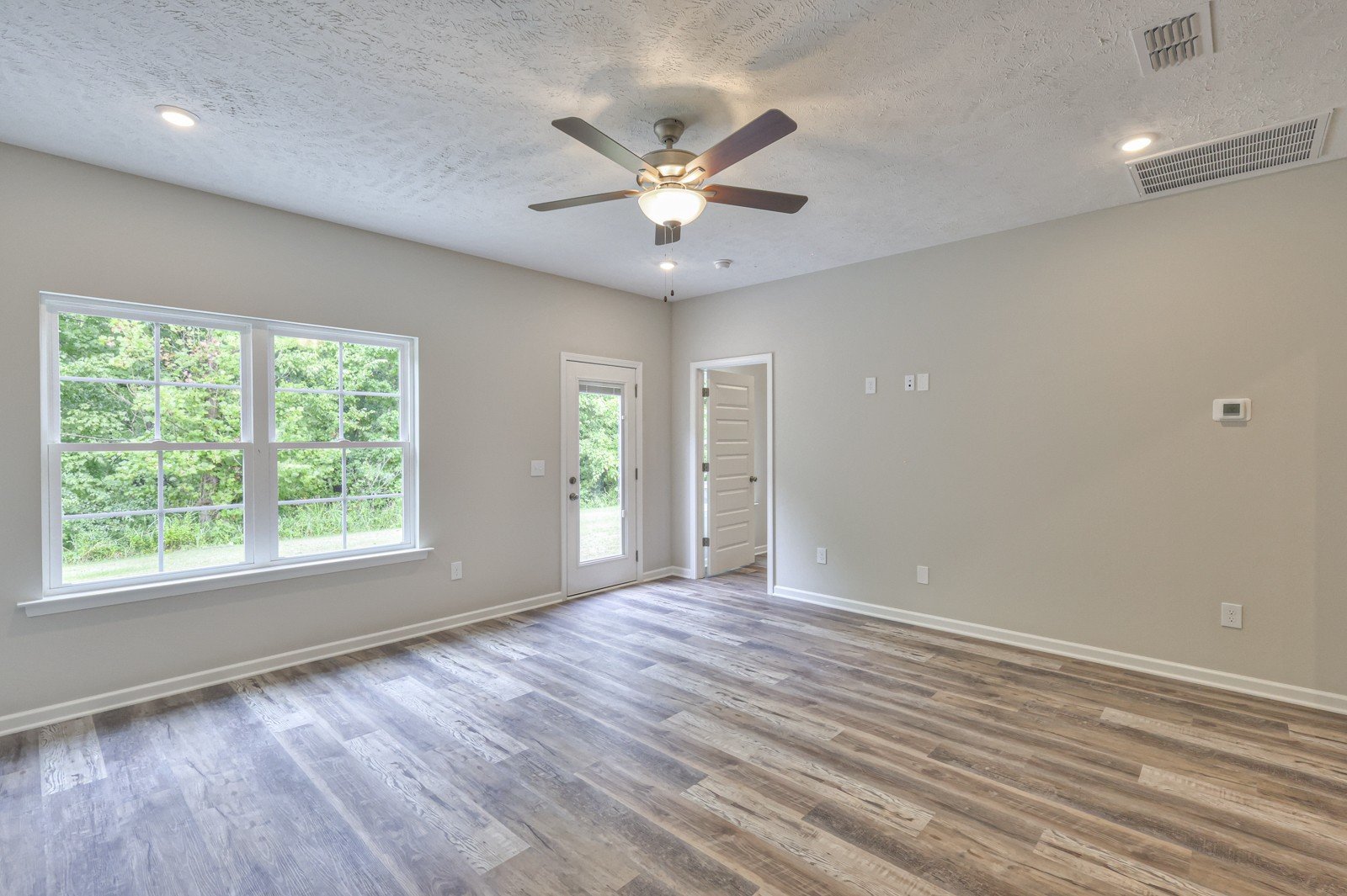 BRAND NEW Townhome in Manchester TN property image