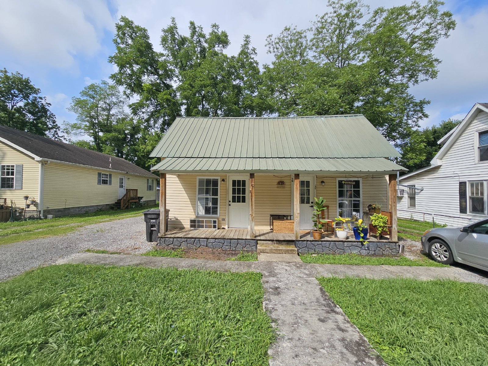Beautifully Updated Duplex in Central Tullahoma property image