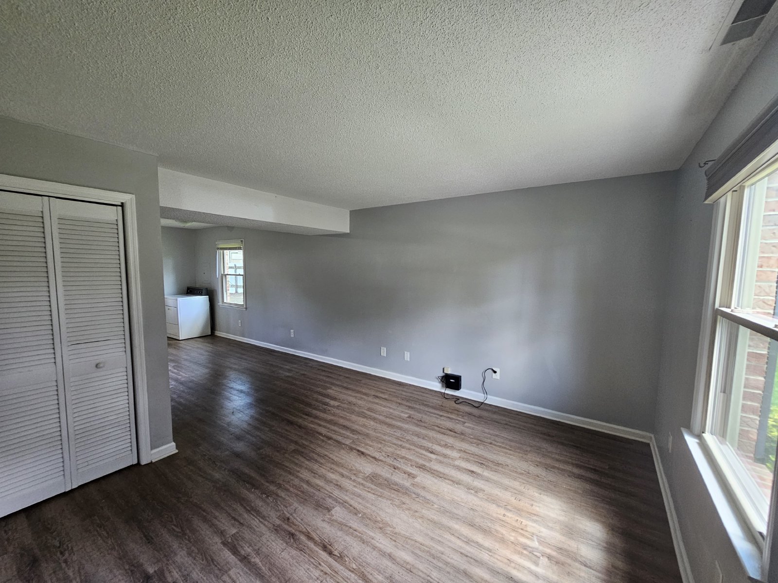 Spacious 2-Story Duplex in Tullahoma! property image