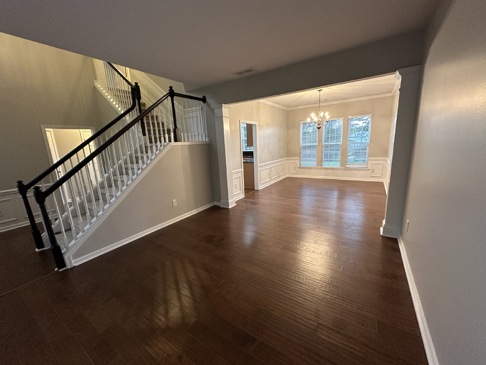 Beautiful 4 Bed 2.5 Bath Home In Brentwood! property image