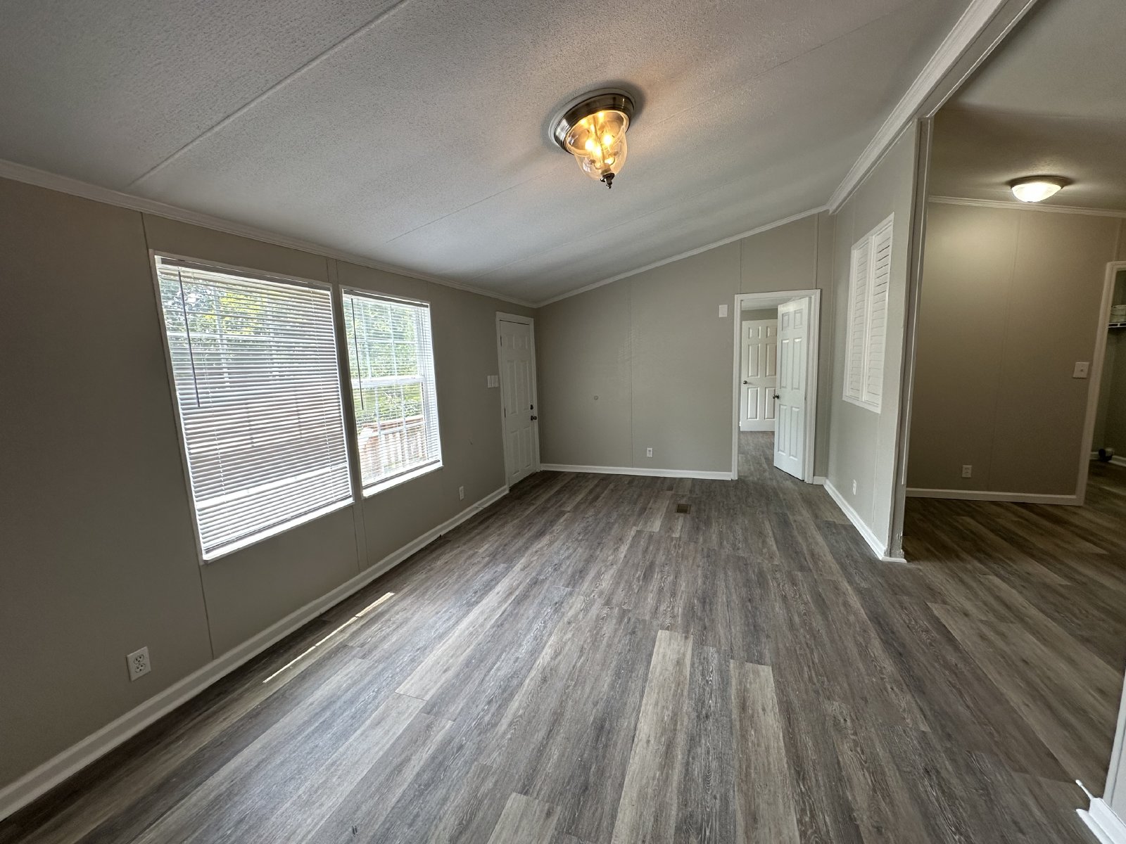 Charming 3 Bed 2 Bath Home in Nashville property image