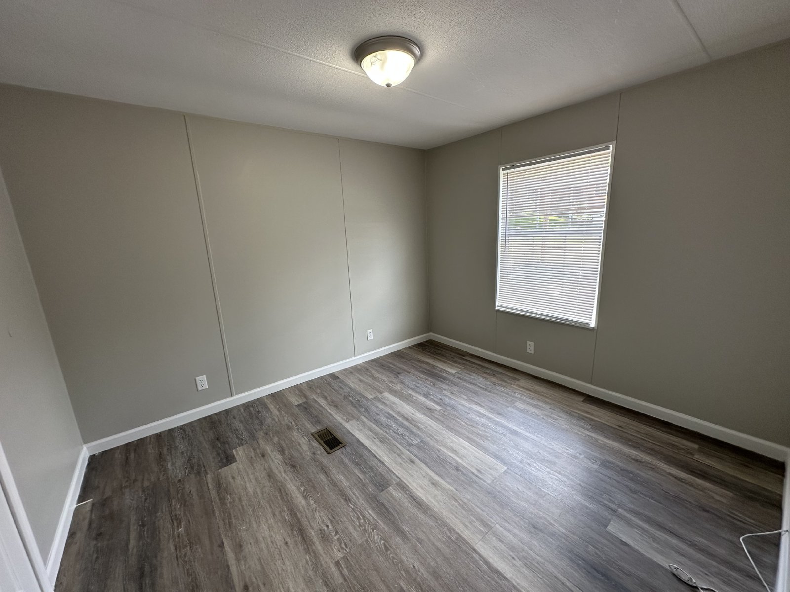 Charming 3 Bed 2 Bath Home in Nashville property image