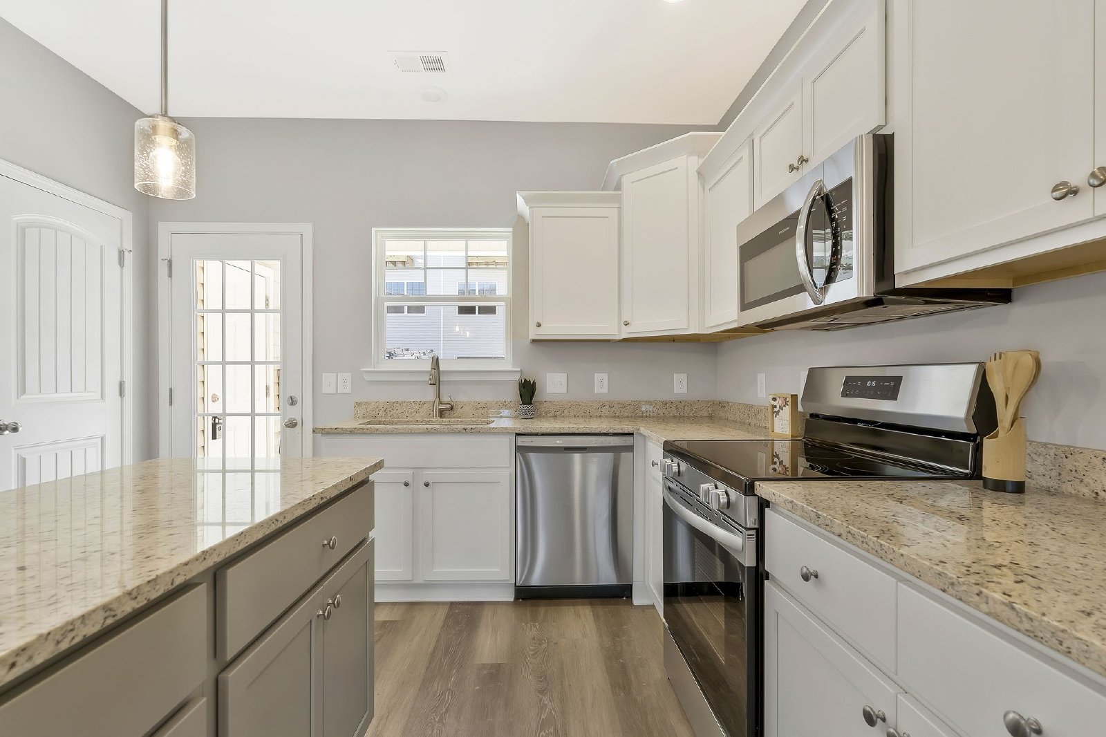 3 BR 2.5 New Construction Townhome Available Now in Lavergne! property image