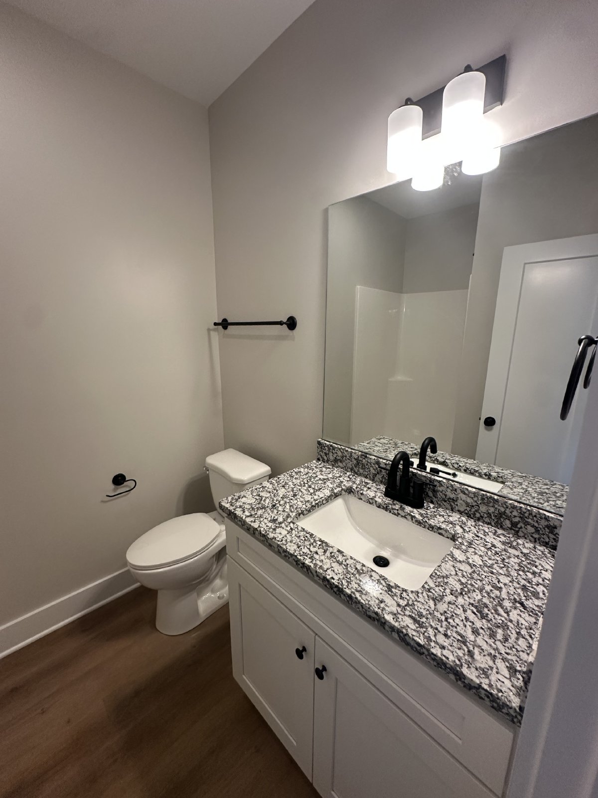 Brand New 2Bed/2Bath Apartment in Shelbyville! property image