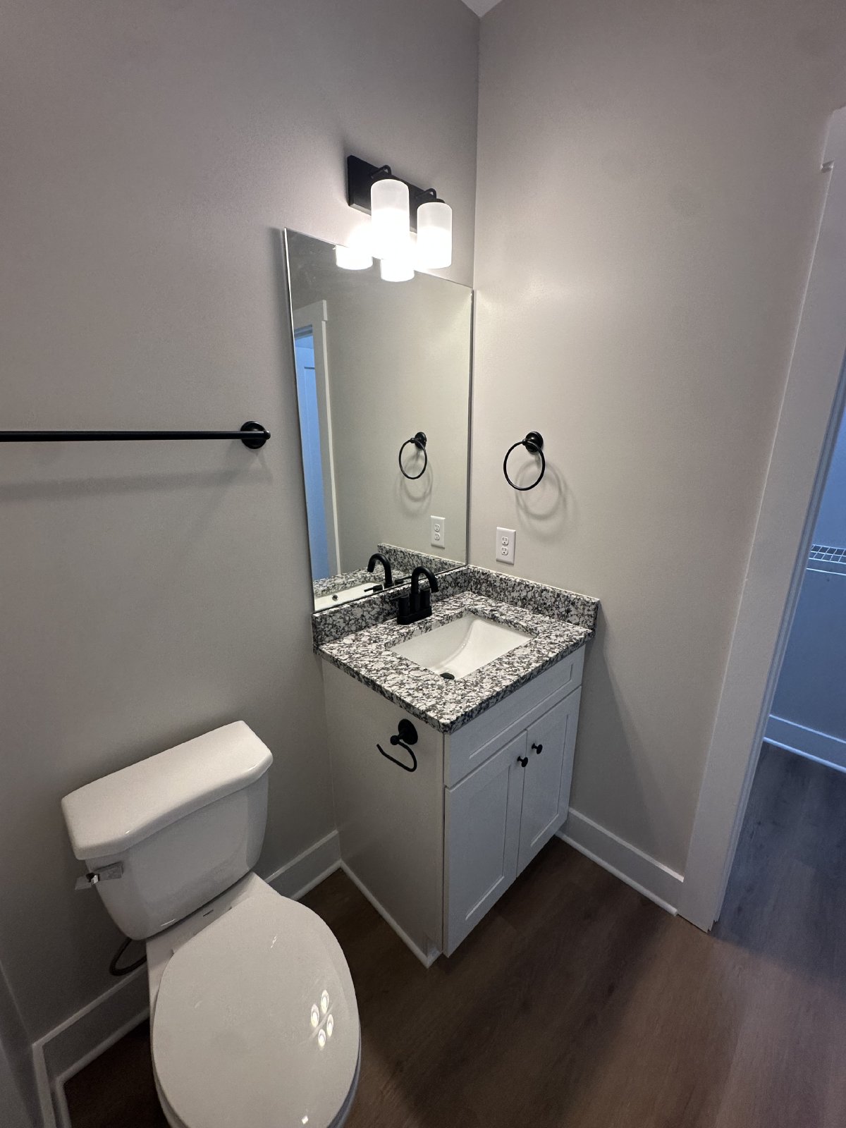 Brand New 2Bed/2Bath Apartment in Shelbyville! property image