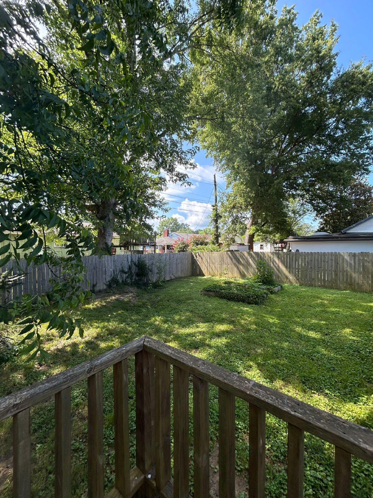 Charming Belvoir Home - 2 Bed, 1 Bath, 1 Car Garage, Fully Fenced Yard! property image