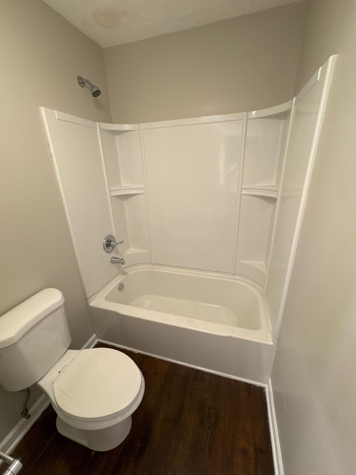 For Rent: 2 Bedroom | 1 Bath Duplex in South Nashville property image