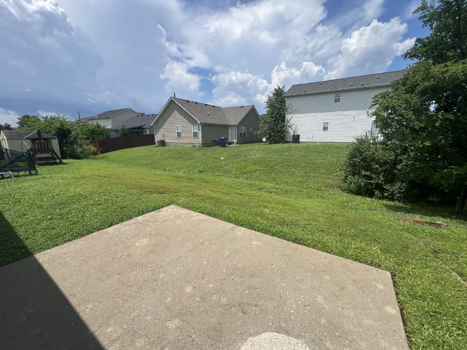 Cute 3 BR 2 Bath 1 Car Garage in Lake Forest Subdivision - Mowing Included! property image