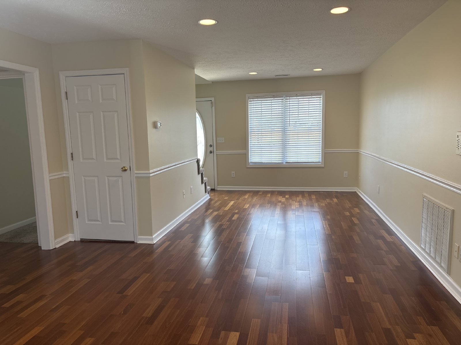 Adorable 3 Bedroom Townhome in the Center of Manchester! property image