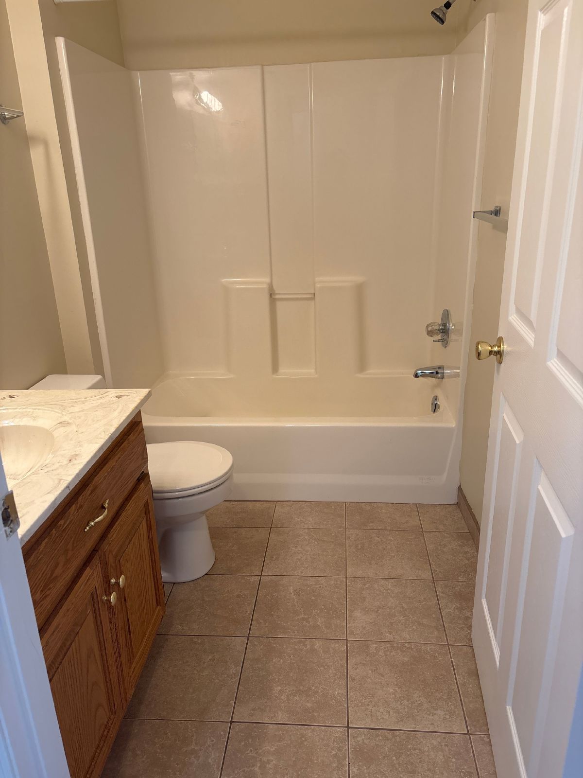 Adorable 3 Bedroom Townhome in the Center of Manchester! property image