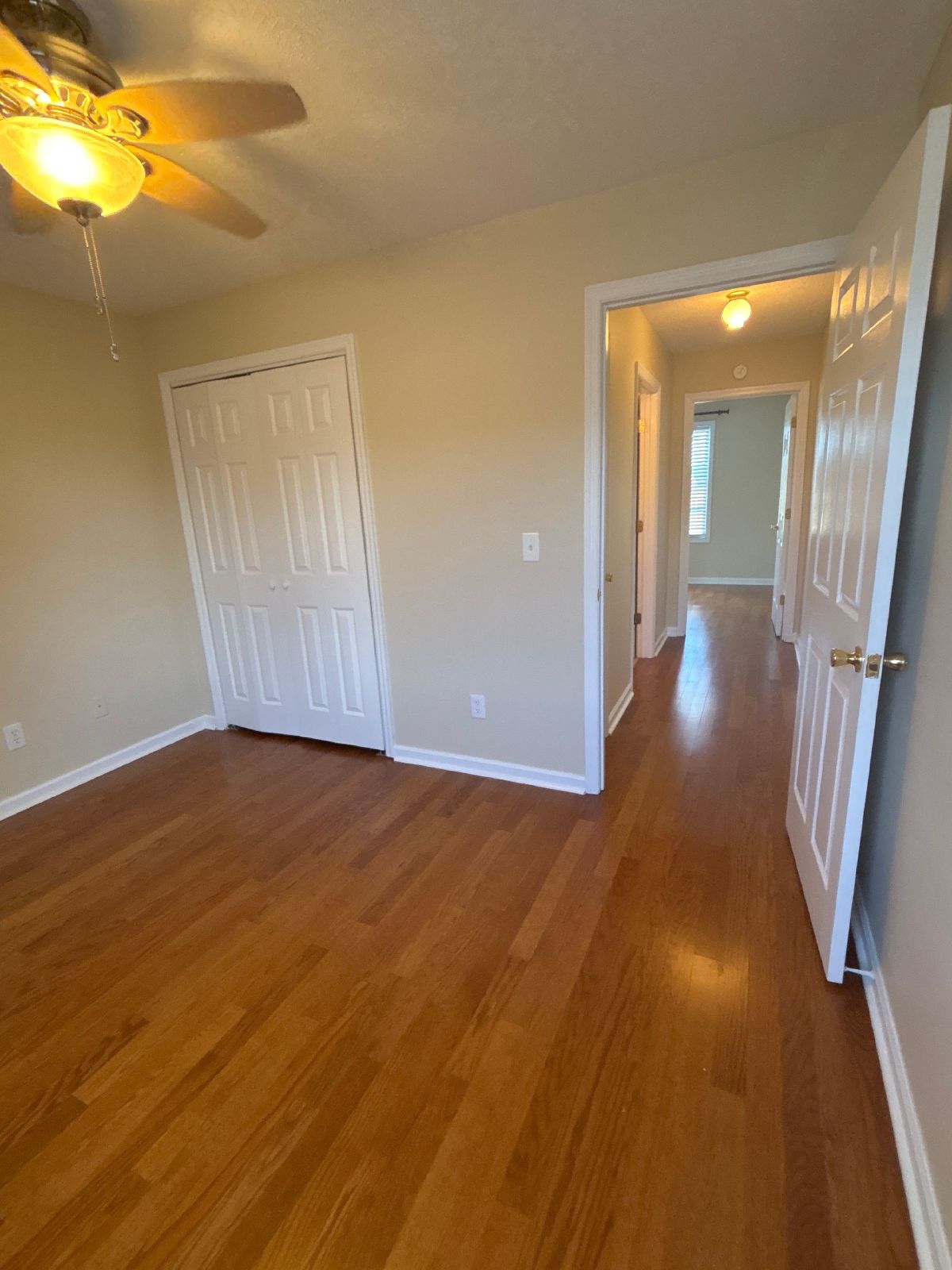 Adorable 3 Bedroom Townhome in the Center of Manchester! property image