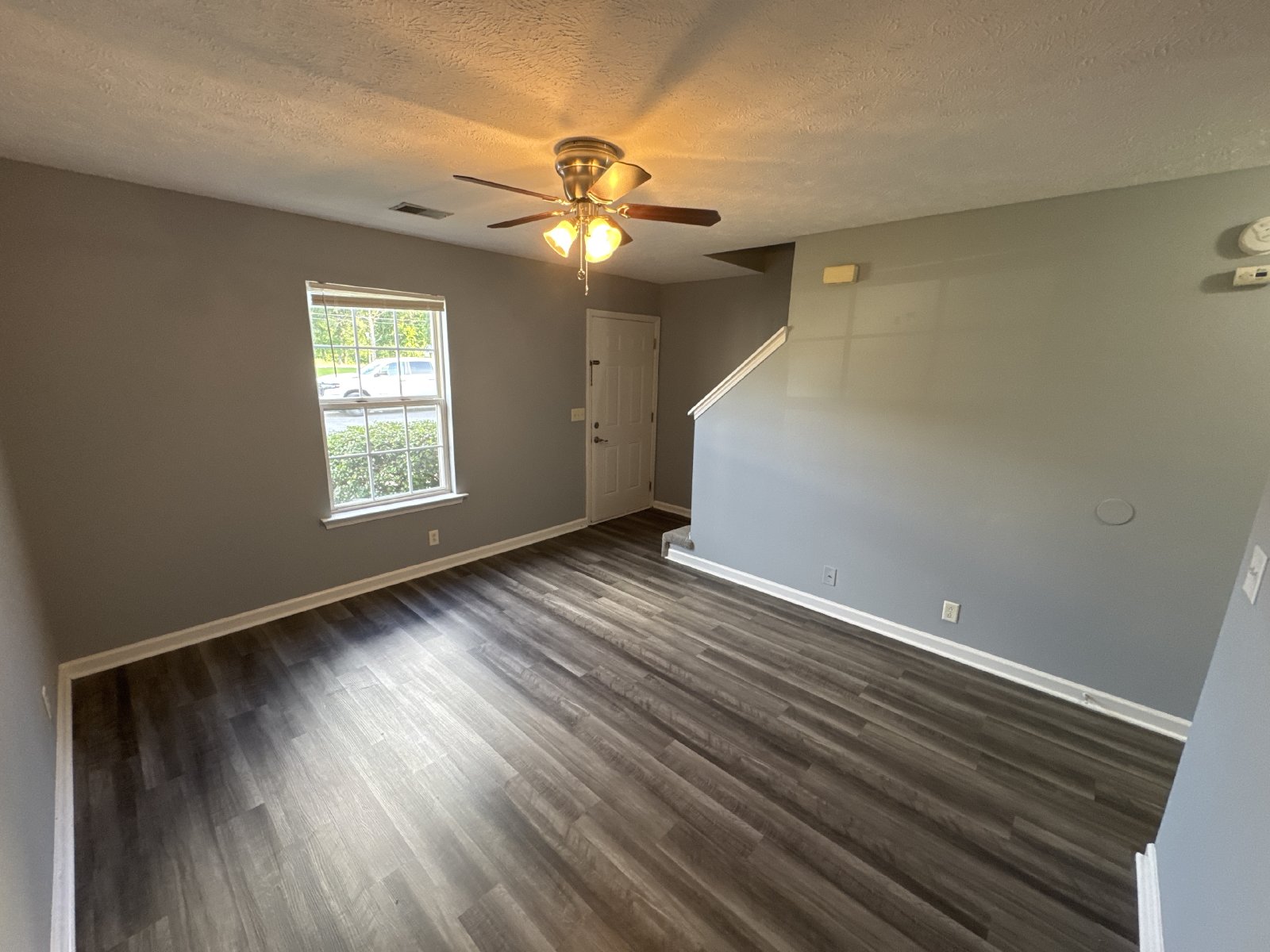 Charming 2-Bedroom Duplex in the Heart of Murfreesboro! property image