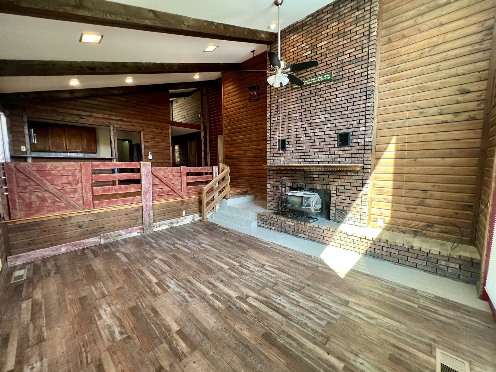 Cabin Style Home on Equestrian Farm *Private Pool* property image