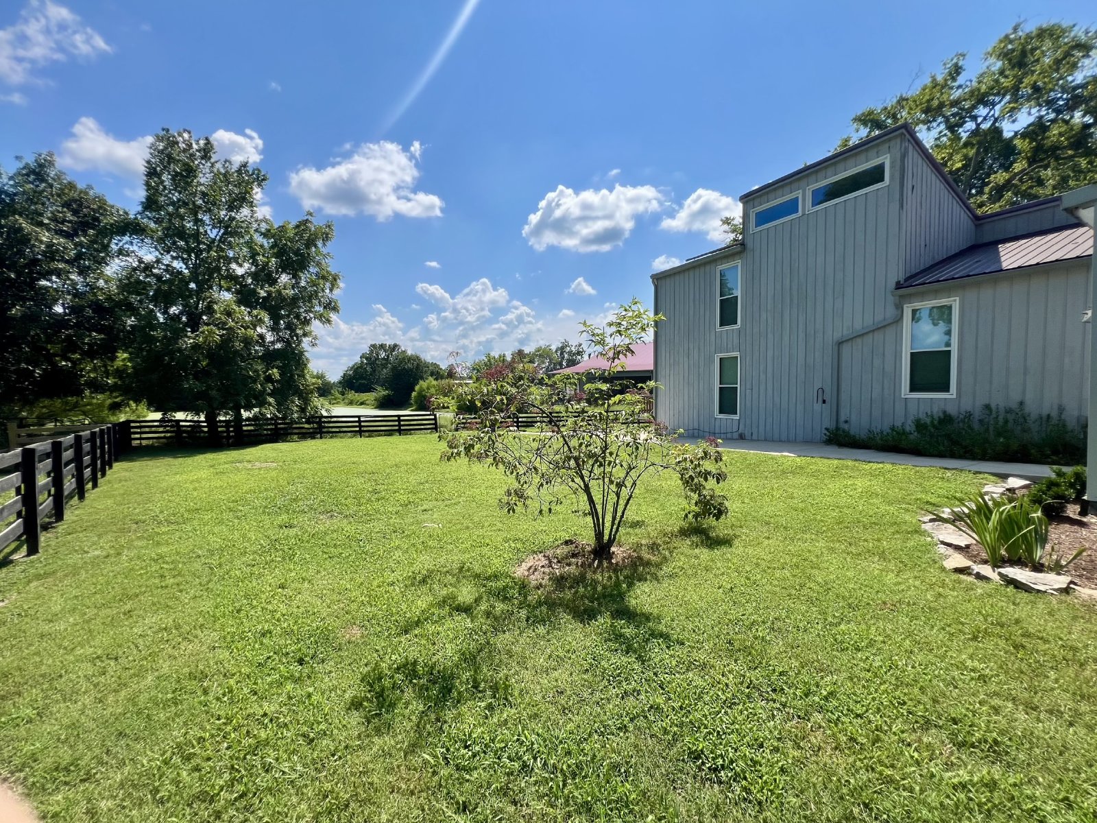 Cabin Style Home on Equestrian Farm *Private Pool* property image