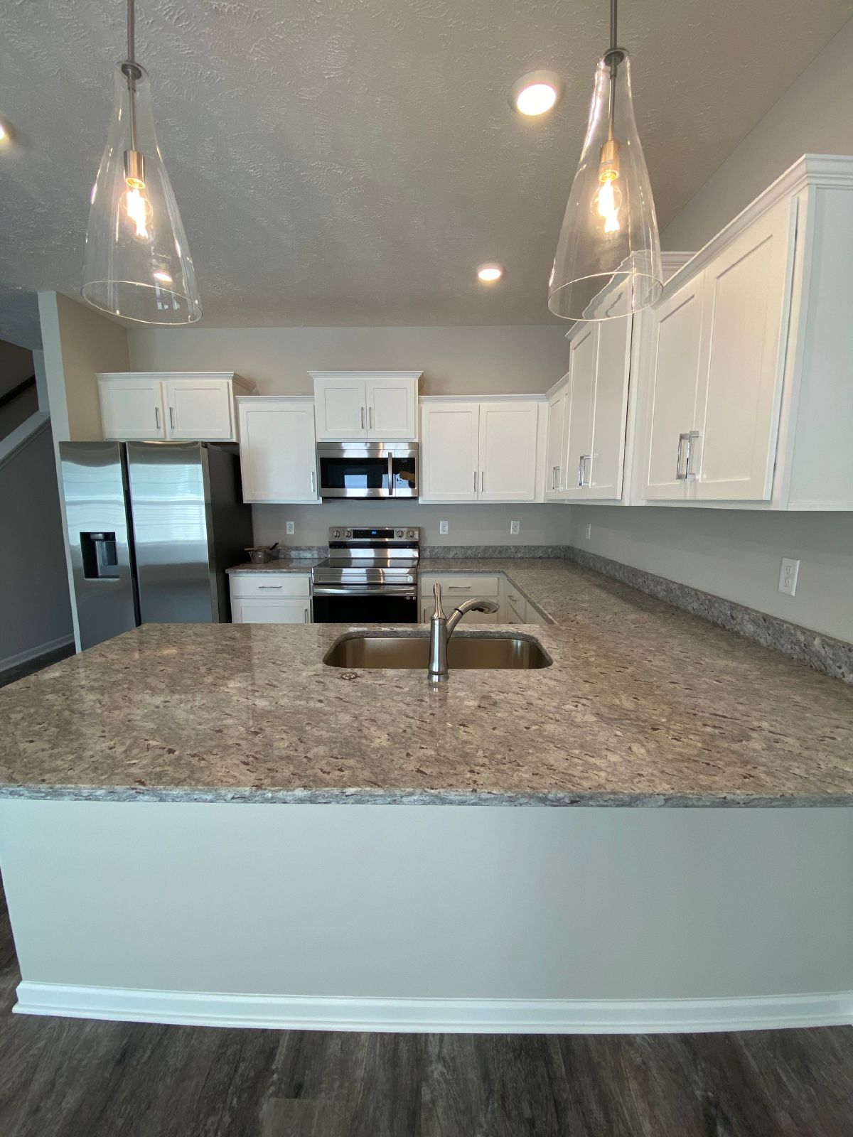 Beautiful 3 Bed 2.5 Bath Townhome In Murfreesboro property image