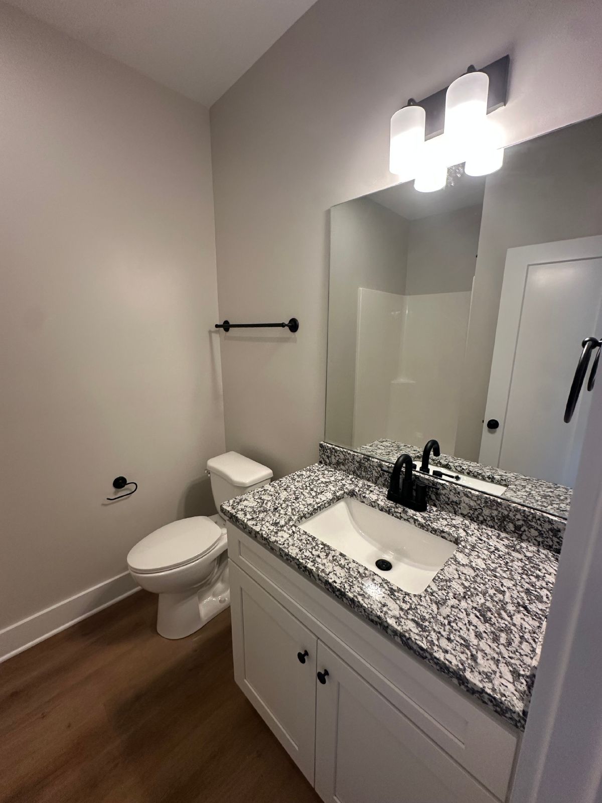 Brand New 2Bed/2Bath Apartment in Shelbyville! property image