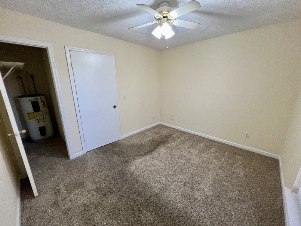 *END UNIT* 1 Bed/1 Bath Apt., Water Included property image