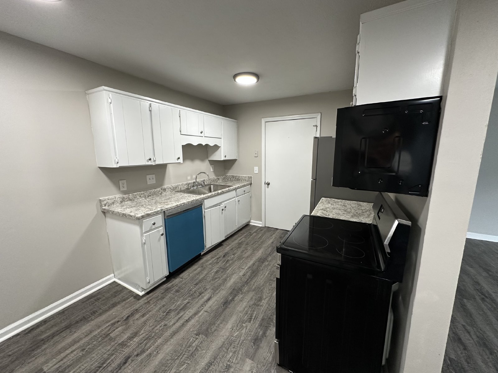 Newly Renovated 2 Bed 1 Bath Apartment in Murfreesboro Near MTSU! property image