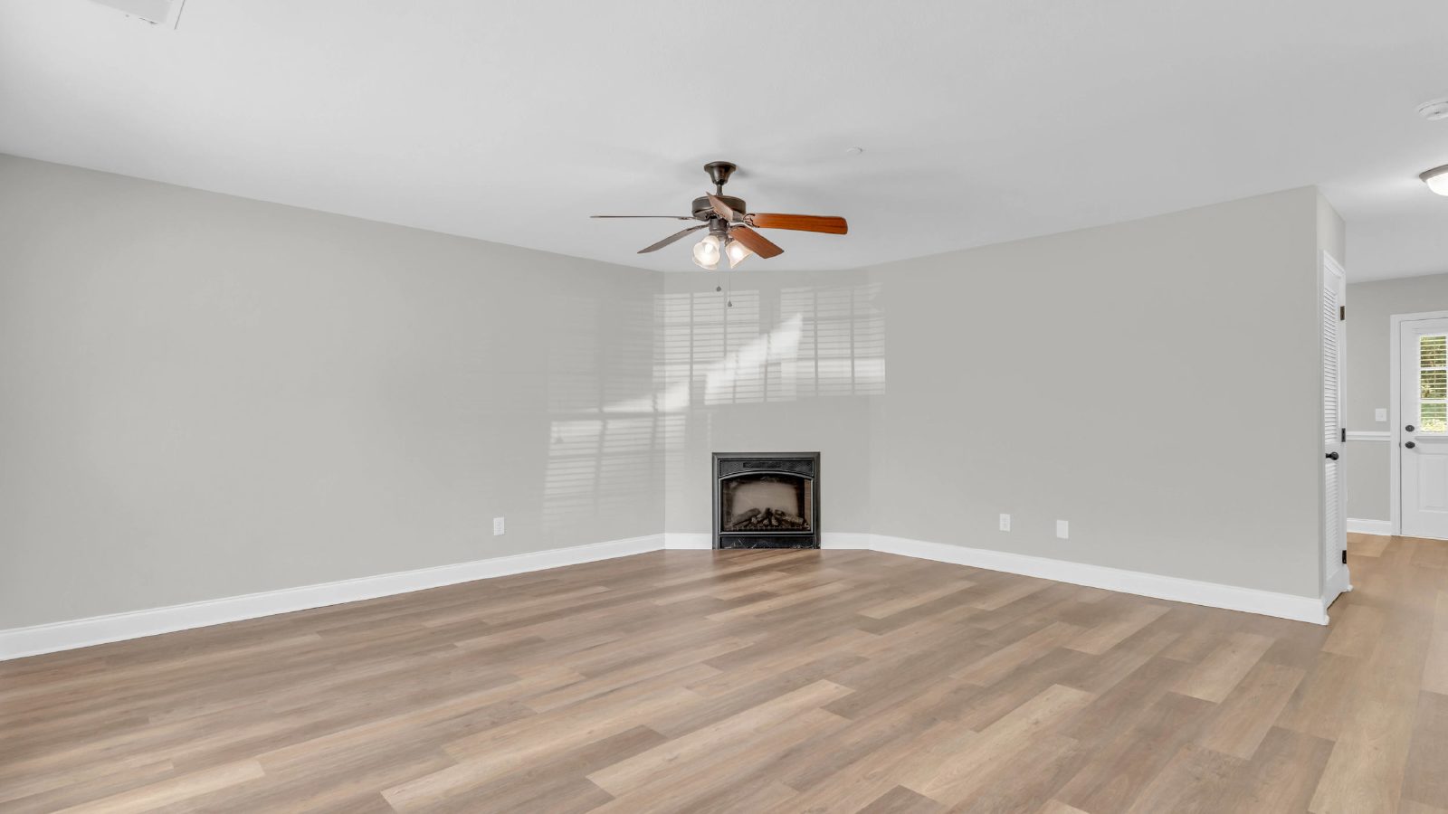 East Brainerd | 2 Beds, 2.5 Baths, Patio, Storage & More! property image