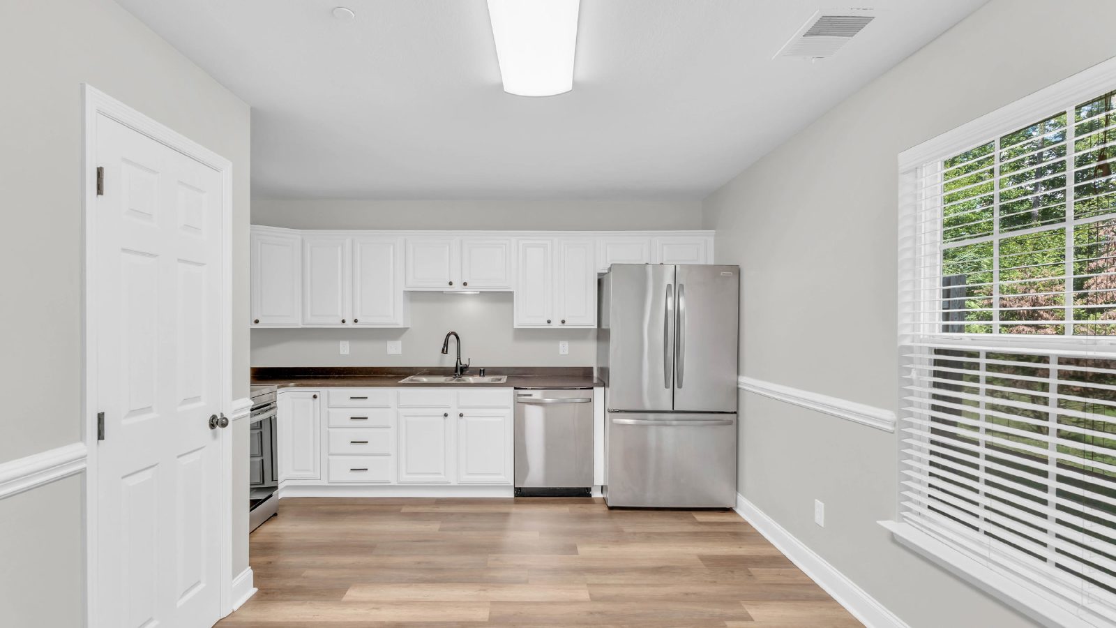 East Brainerd | 2 Beds, 2.5 Baths, Patio, Storage & More! property image