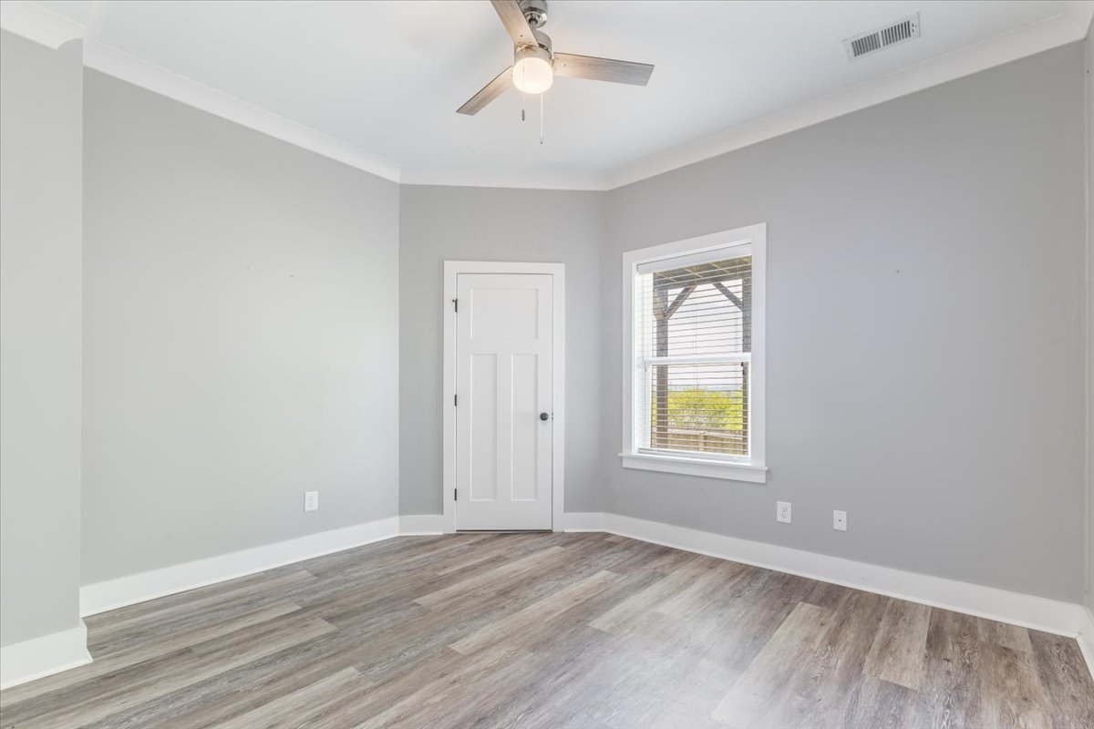 Stunning Home w Million Dollar Views! 4 Beds, 3 Baths, 2 Car Garage, Fireplace & Fenced Yard property image