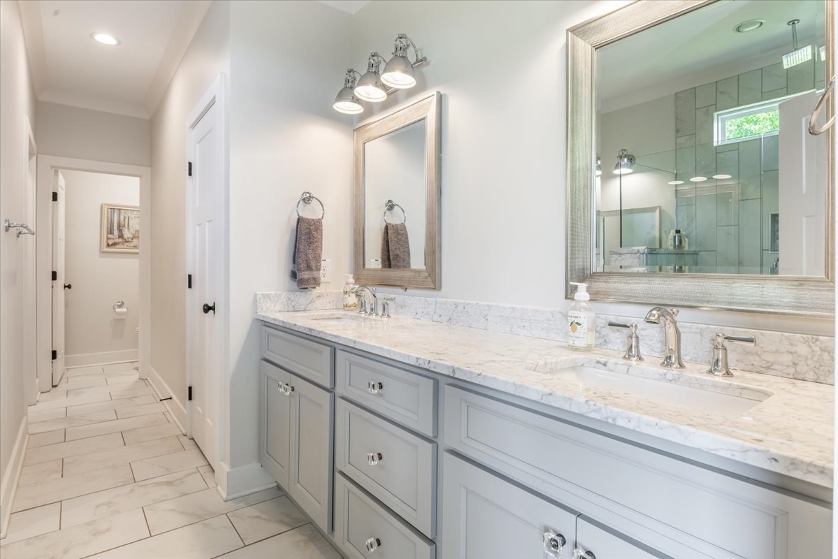 Stunning Home w Million Dollar Views! 4 Beds, 3 Baths, 2 Car Garage, Fireplace & Fenced Yard property image