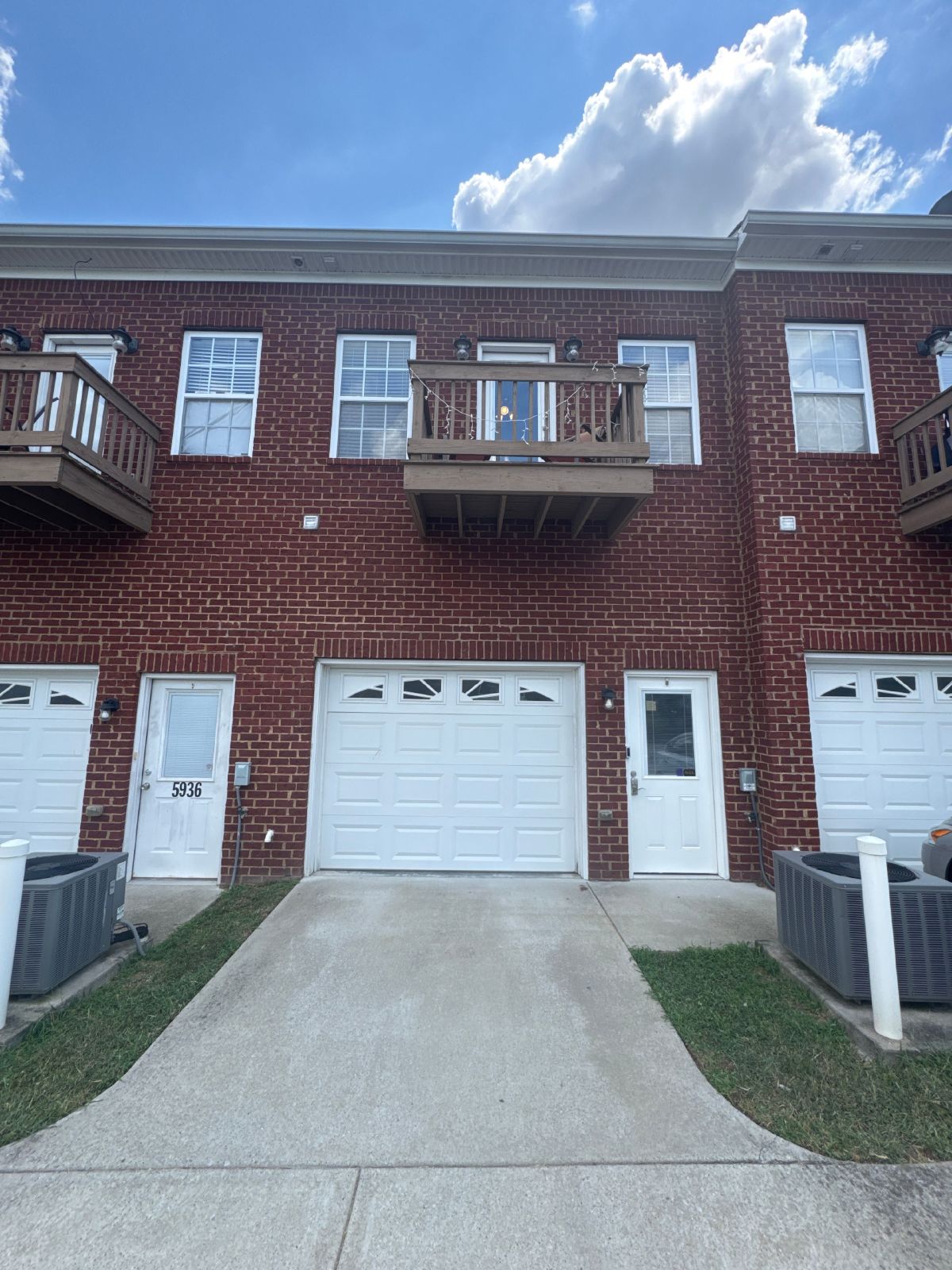Modern Townhome Just Minutes from Downtown Nashville! property image