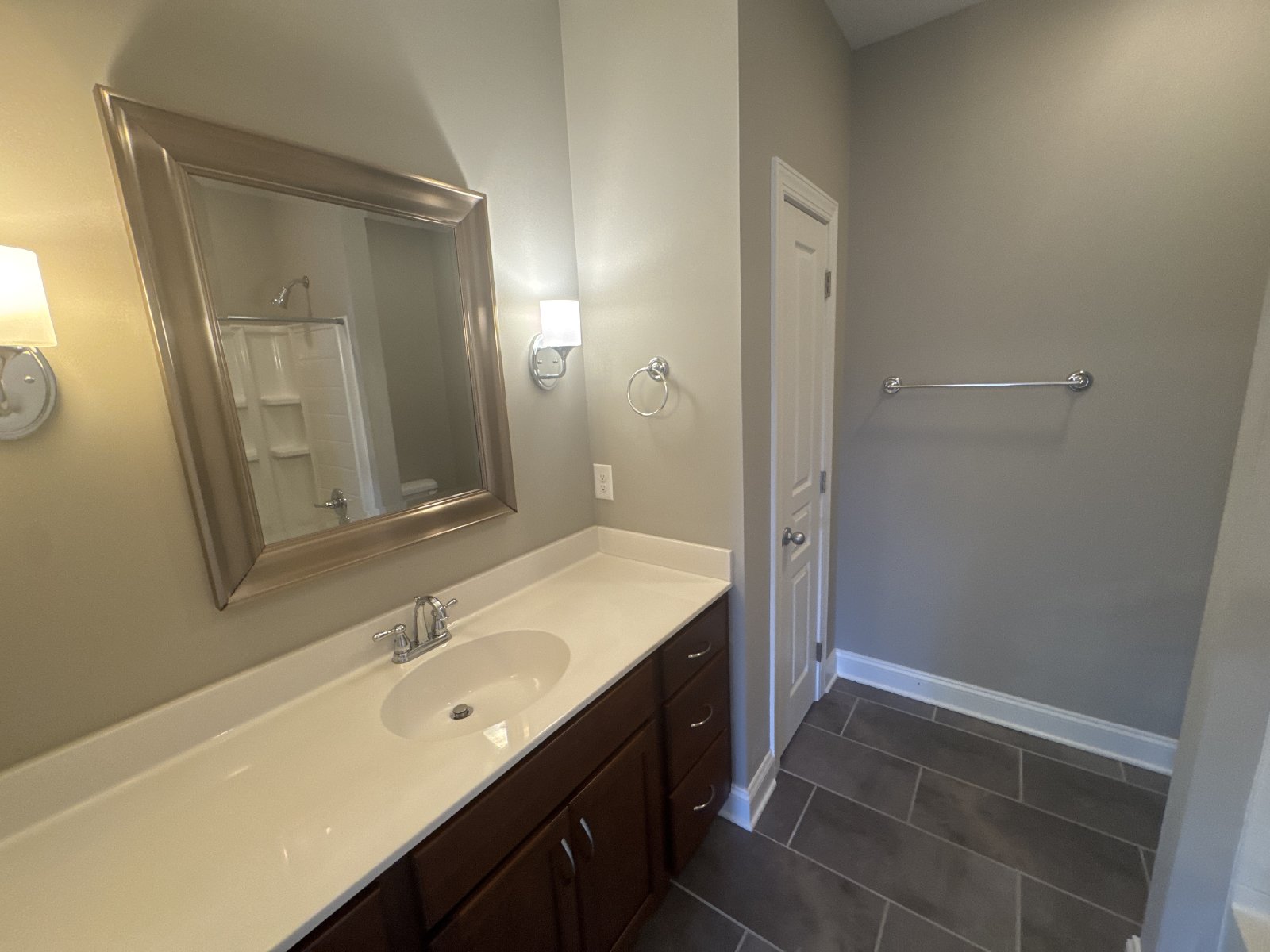Modern Townhome Just Minutes from Downtown Nashville! property image