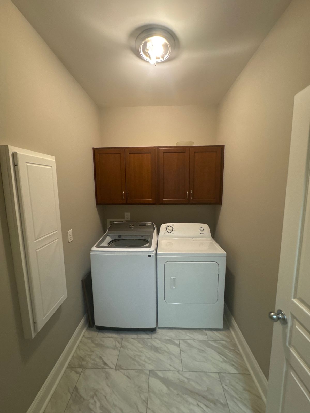 Modern Townhome Just Minutes from Downtown Nashville! property image