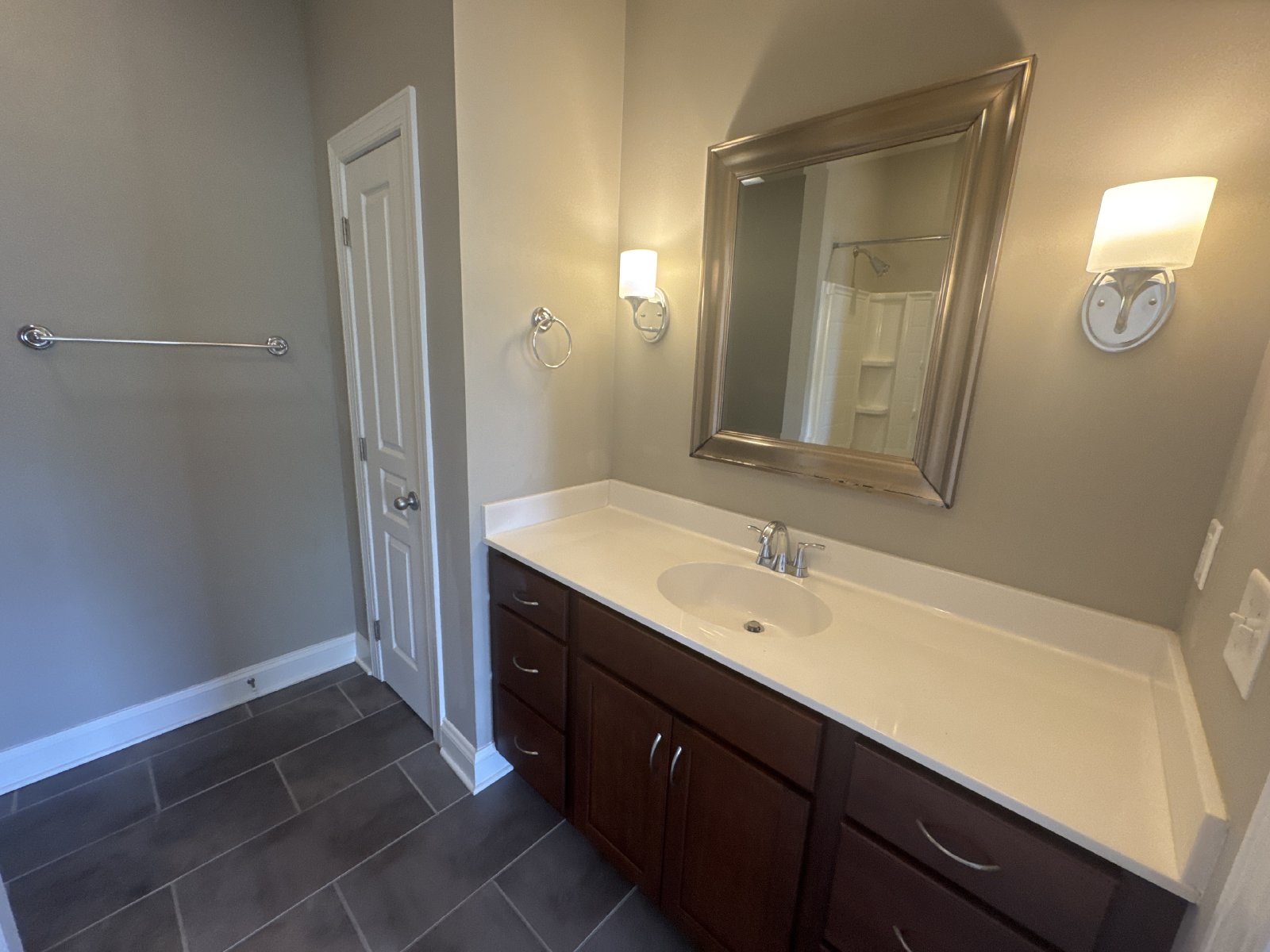 Modern Townhome Just Minutes from Downtown Nashville! property image