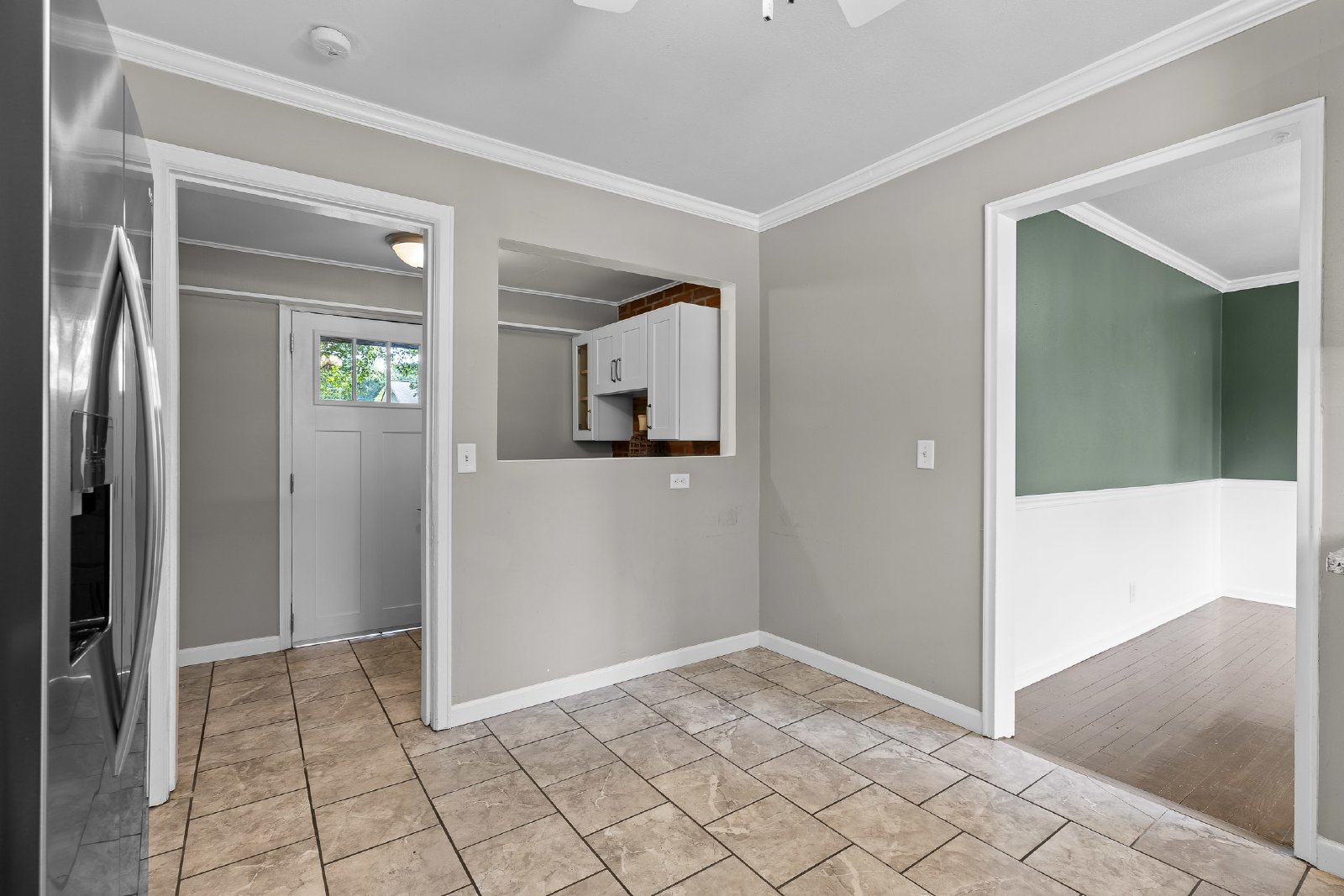 Charming Belvoir Home - 2 Bed, 1 Bath, 1 Car Garage, Fully Fenced Yard! property image