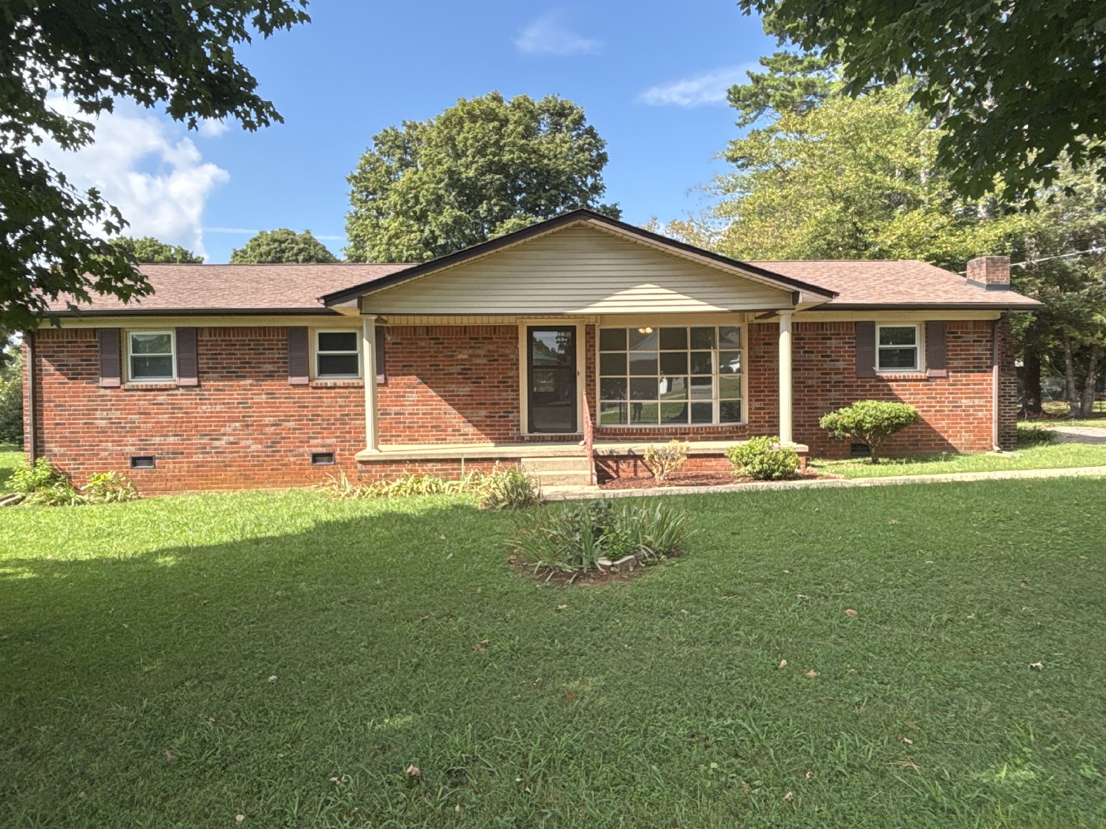 Spacious Brick Ranch Home with a Large Yard! property image