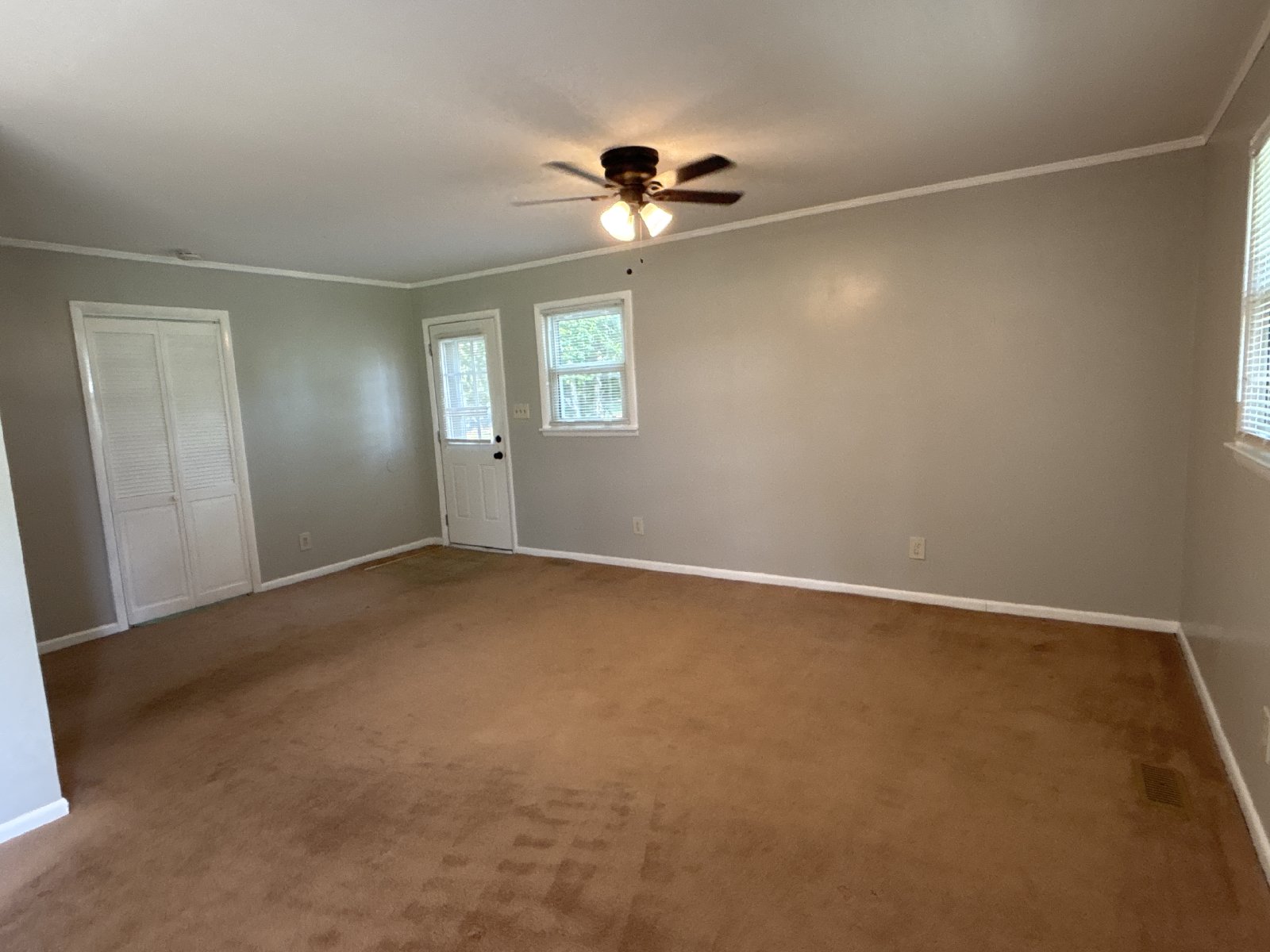 Spacious Brick Ranch Home with a Large Yard! property image