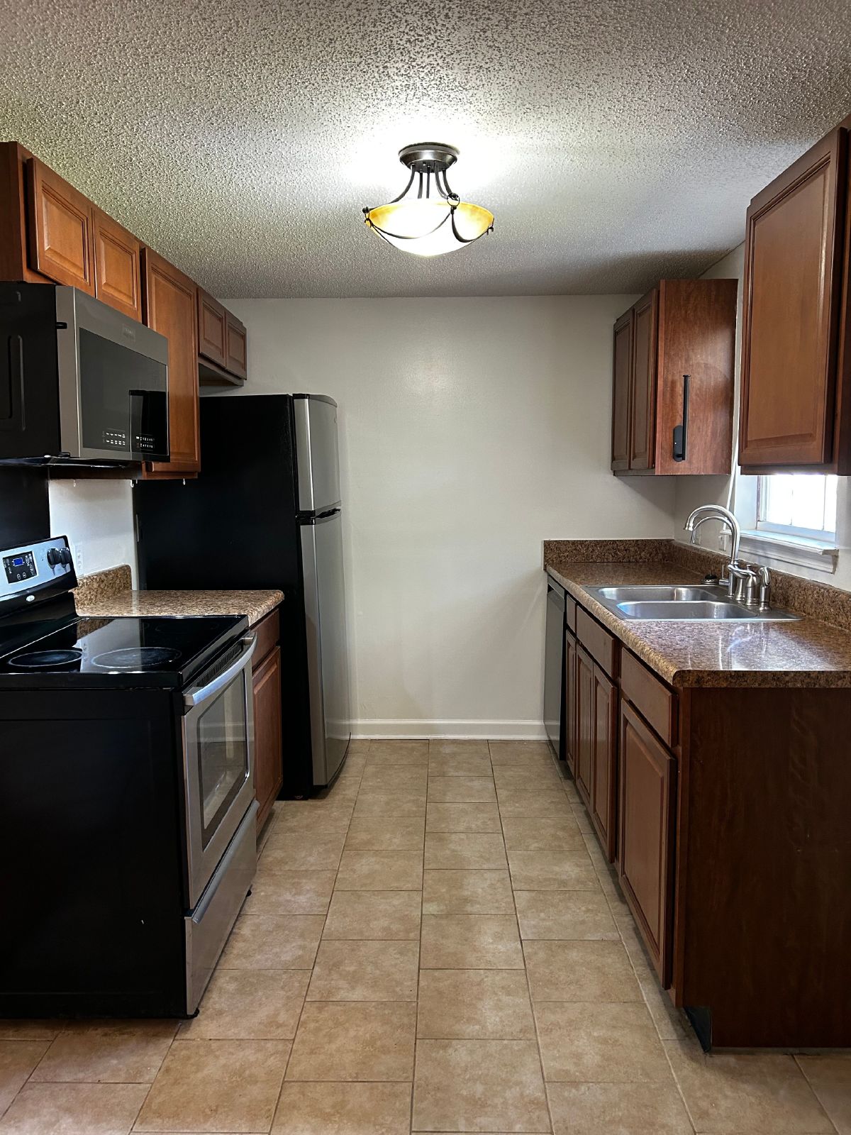 Downtown Living in a Charming Northshore Neighborhood! 3 Beds, 2 Baths, Huge Porch + Fenced Back Yard property image