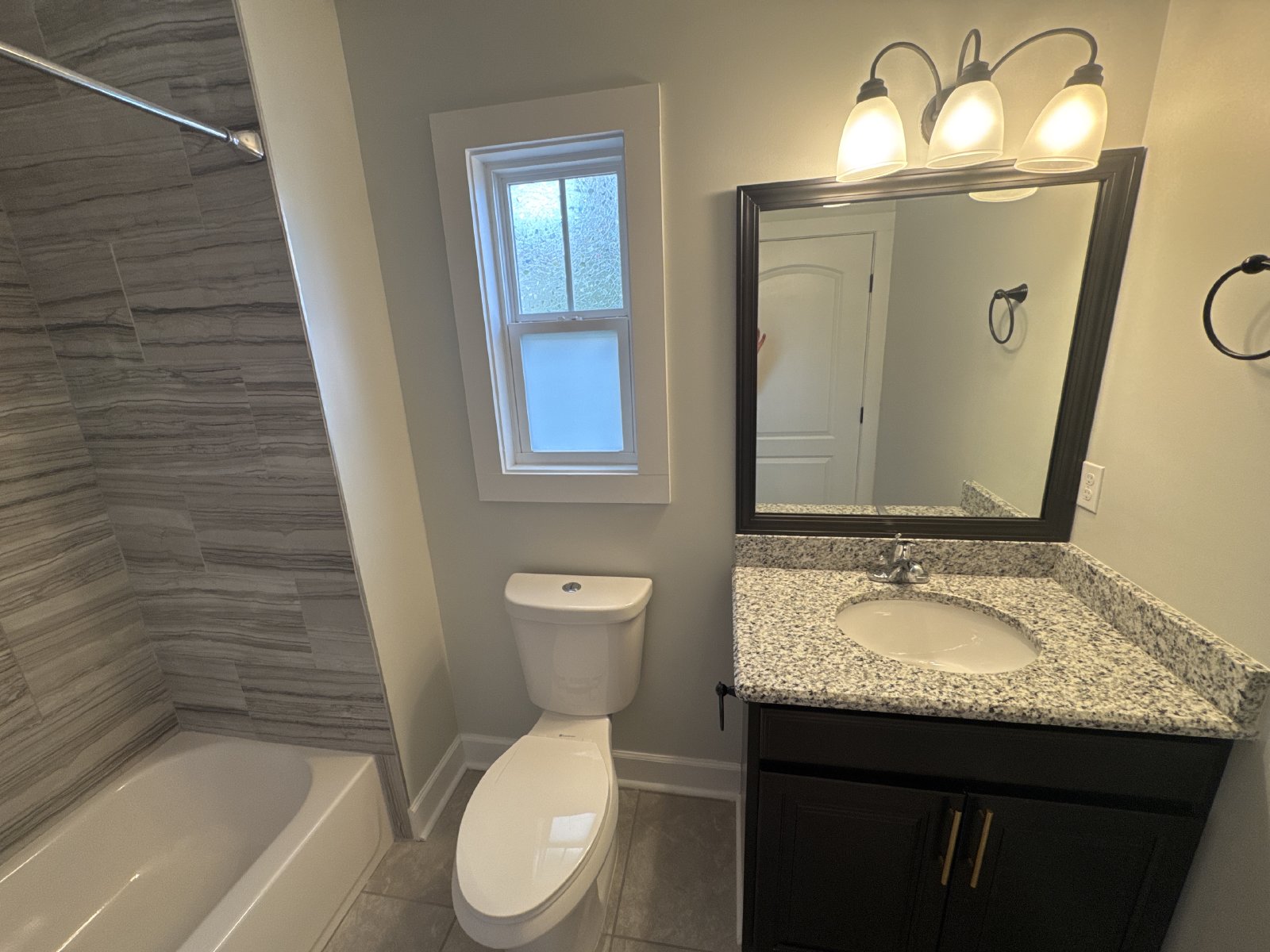 Luxury Living in East Nashville – Spacious 3BR Home Near Parks & Dining property image