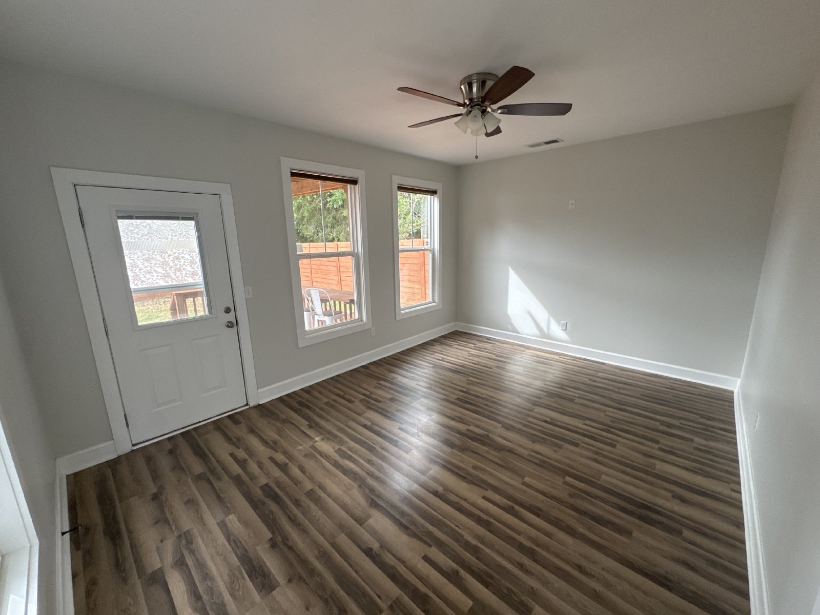 Luxury Living in East Nashville – Spacious 3BR Home Near Parks & Dining property image