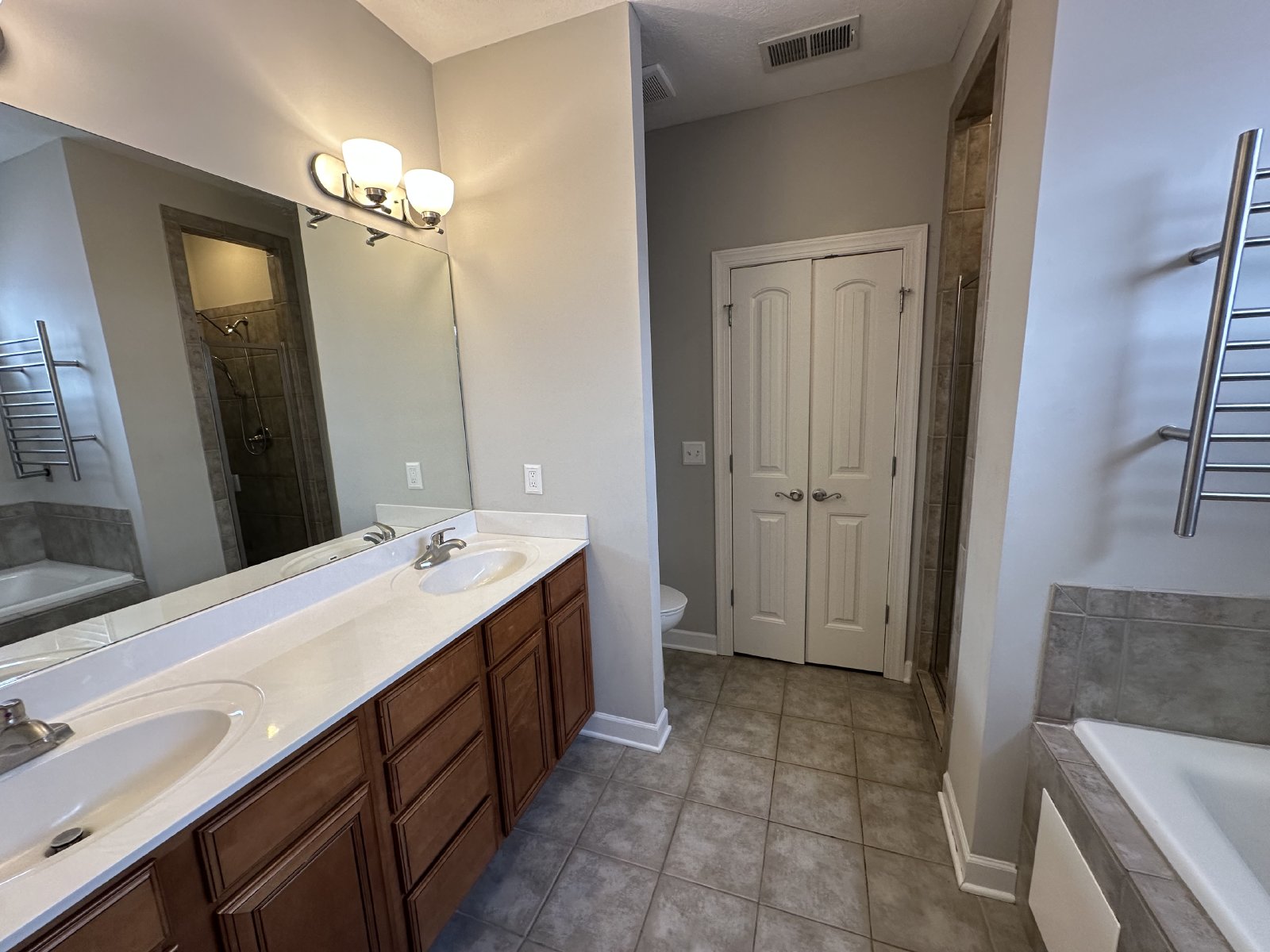 Beautiful 4 Bed 3 Bath House In Murfreesboro property image