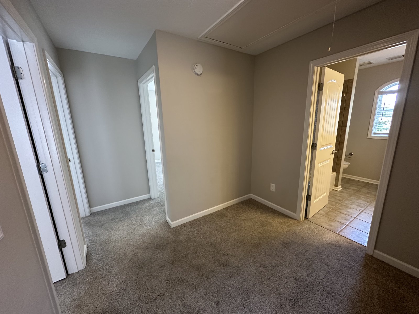 Beautiful 4 Bed 3 Bath House In Murfreesboro property image