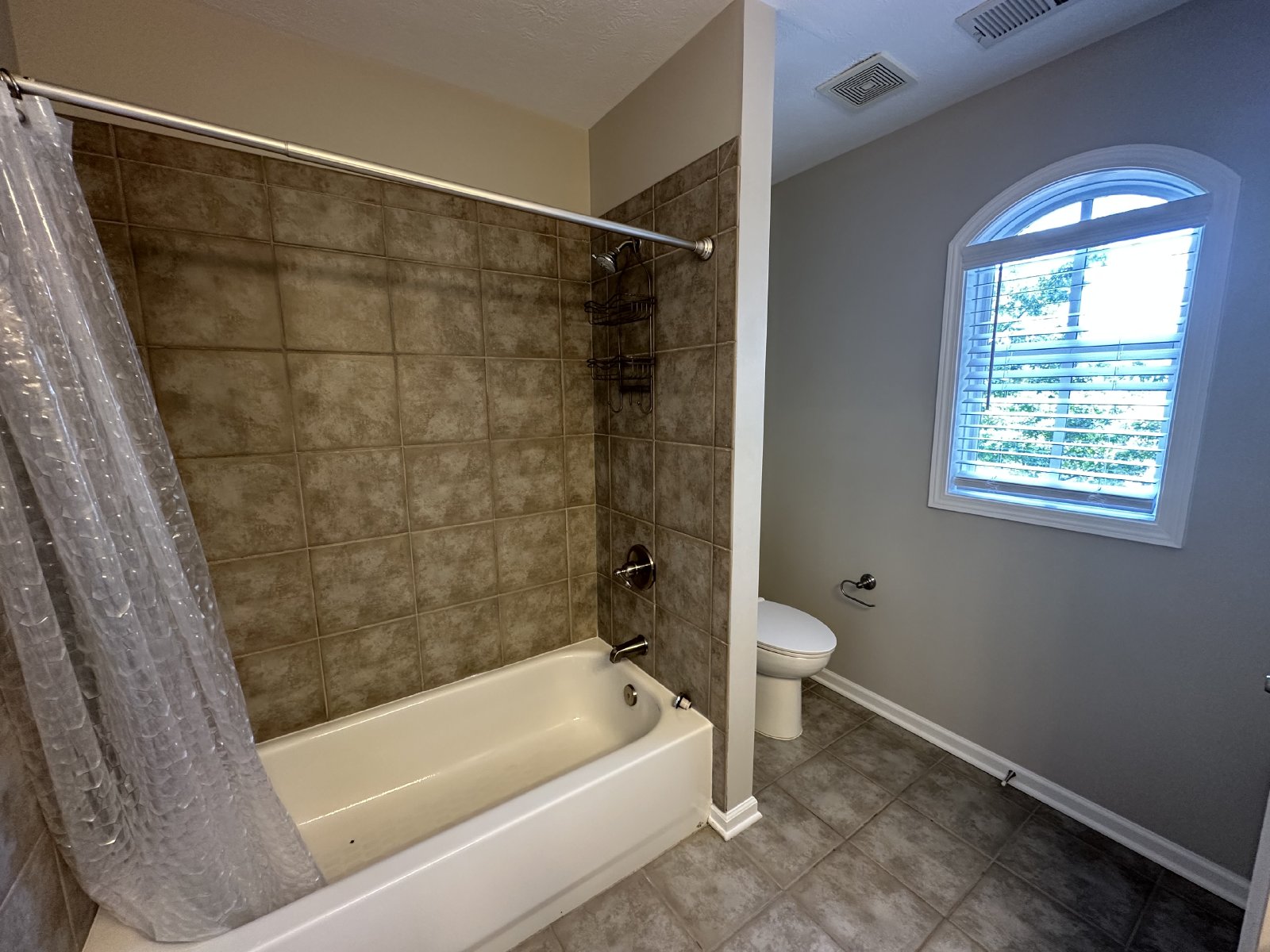 Beautiful 4 Bed 3 Bath House In Murfreesboro property image
