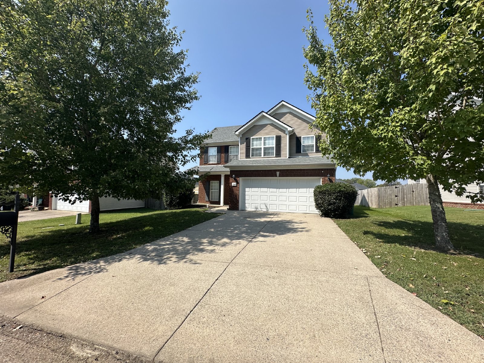 Amazing 3 Bed 2.5 Bath House In Spring Hill property image